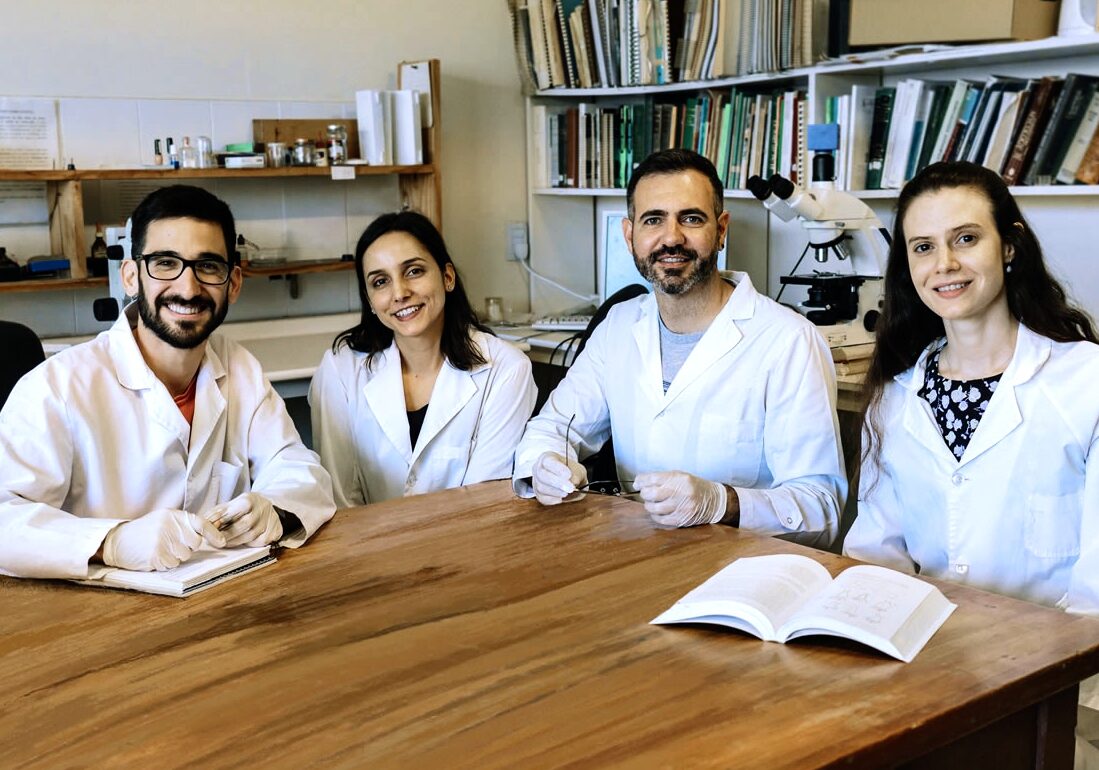 scientists_2 content-image